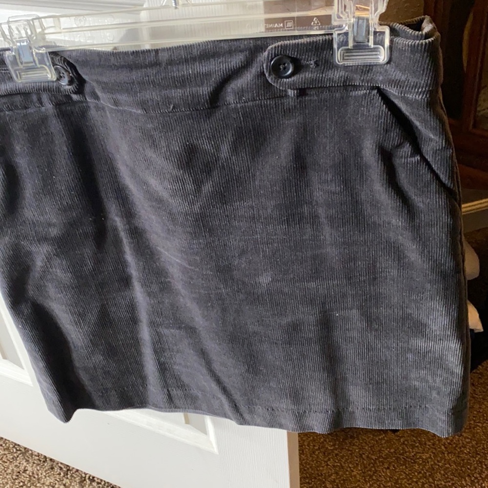 Banana Republic grey corduroy skirt.